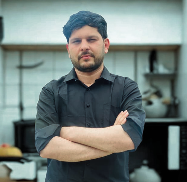 Photo owner providing expert refrigerator, fridge, freezer, chiller, and cooling coil repair services in Malaysia